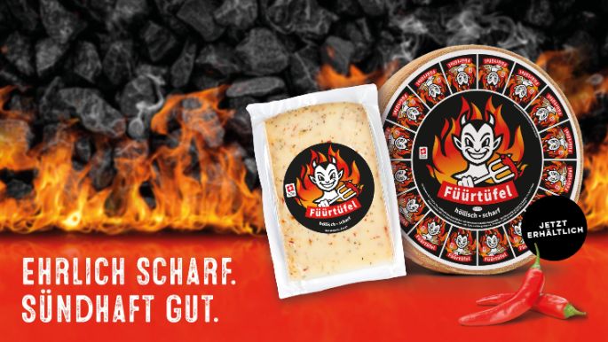 scharfer Käse Füürtüfel mit Laib und Portion